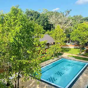 Maapagala Hotel